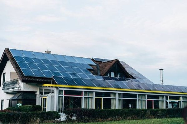 Installateur photovoltaique des Landes : comment choisir le bon professionnel ?