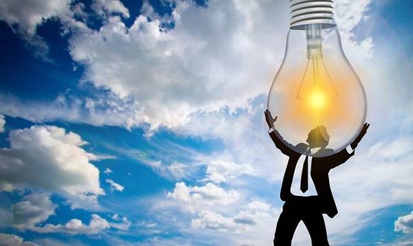 Comment réduire son impact écologique et sa facture d'électricité avec un kit panneau solaire ?